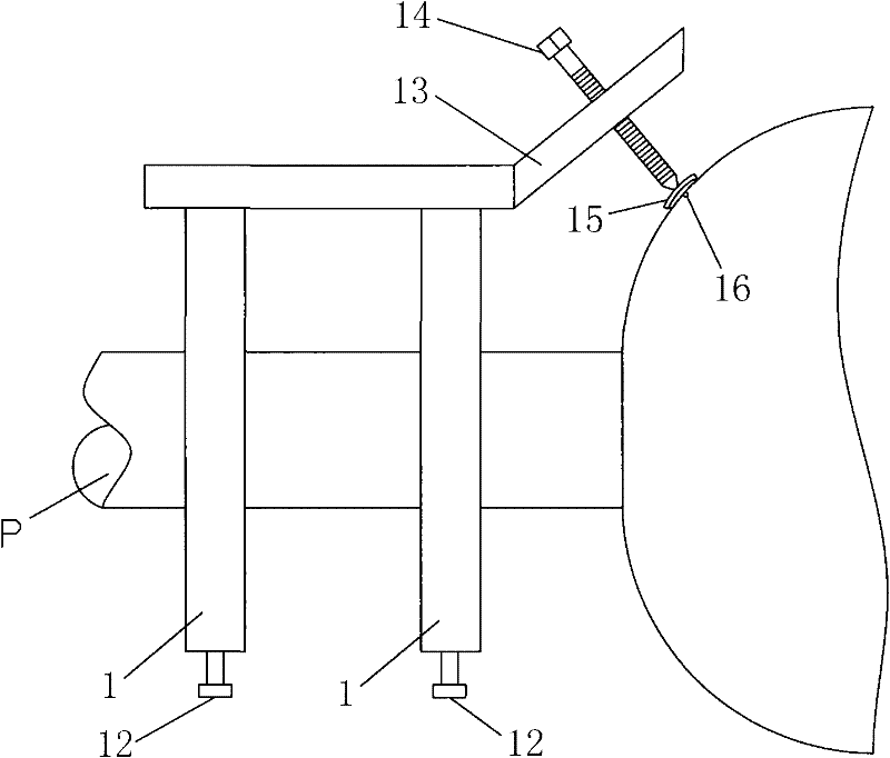 Double screw propulsion device for plugging tools