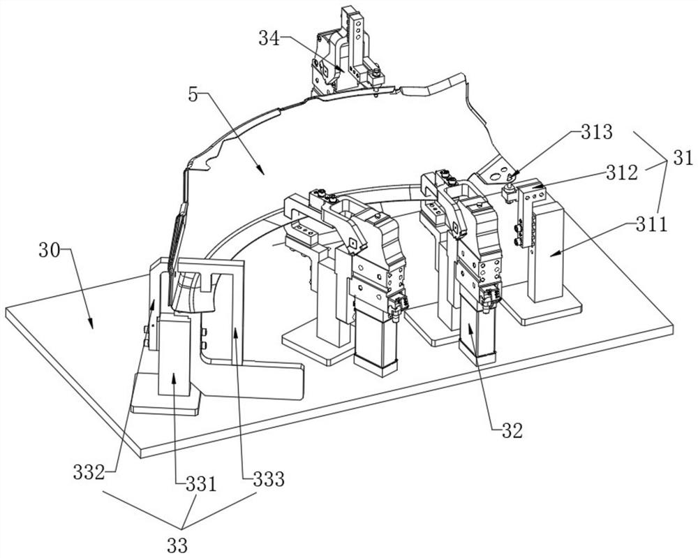 Multi-angle non-dead-angle welding device and using method thereof