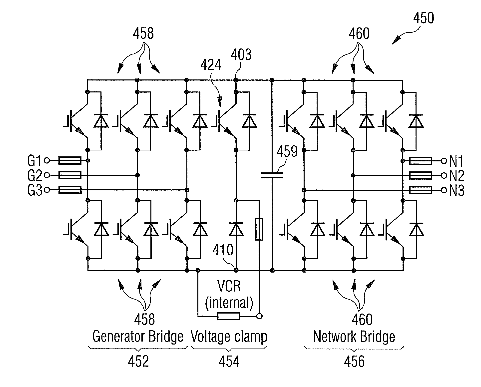 Circuit and method for regulating a DC voltage and power converter