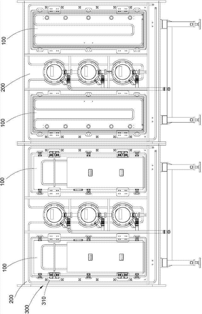 Door body structure for vacuum coating production line