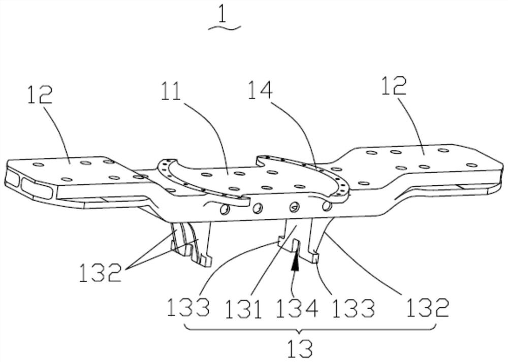 Swing bolster and bogie