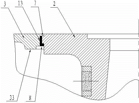 Connection method for shaft sleeve and cylinder body of motorboat outboard engine flywheel