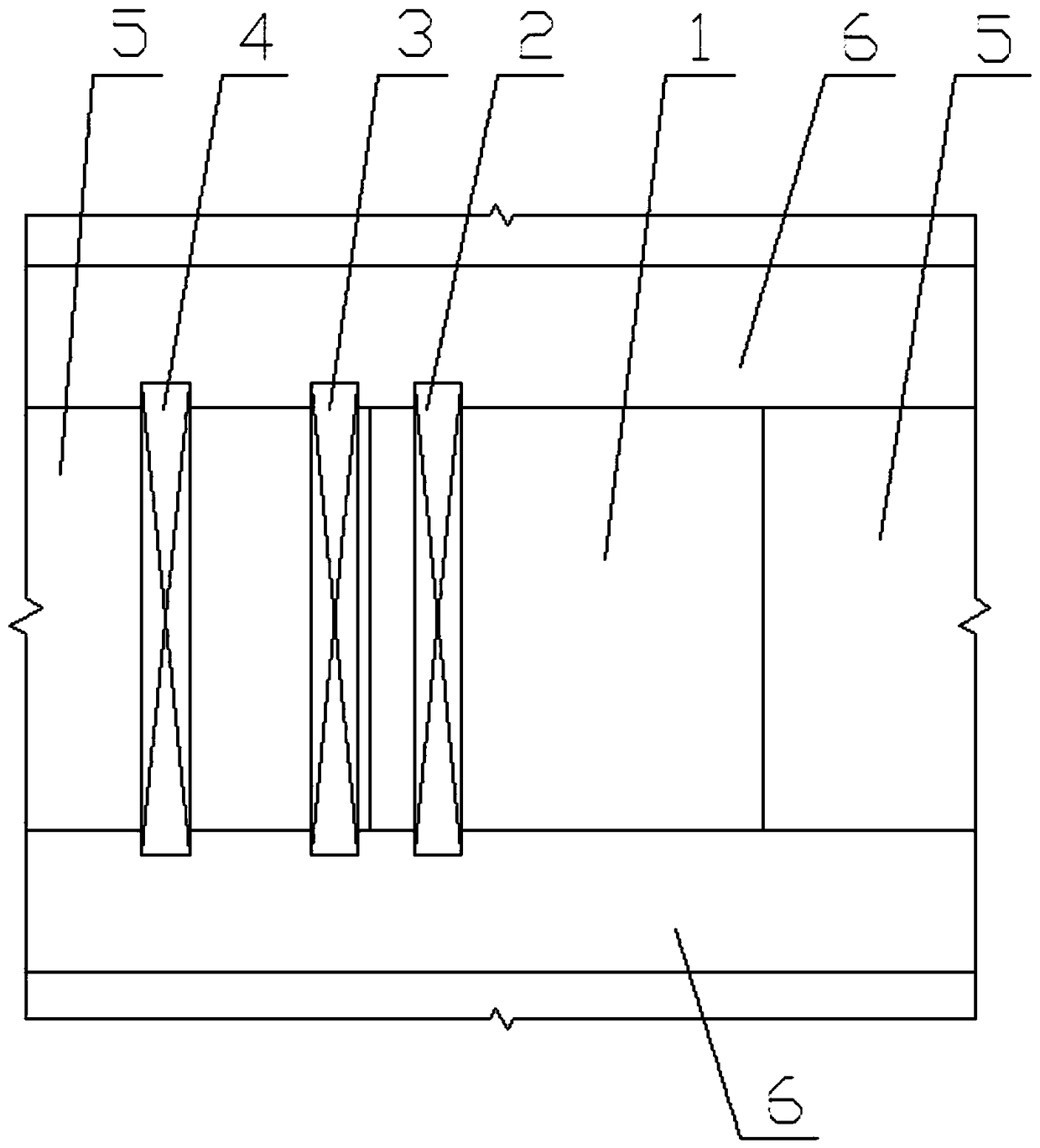 Discharging and drifting sluice and scouring sluice combined structure