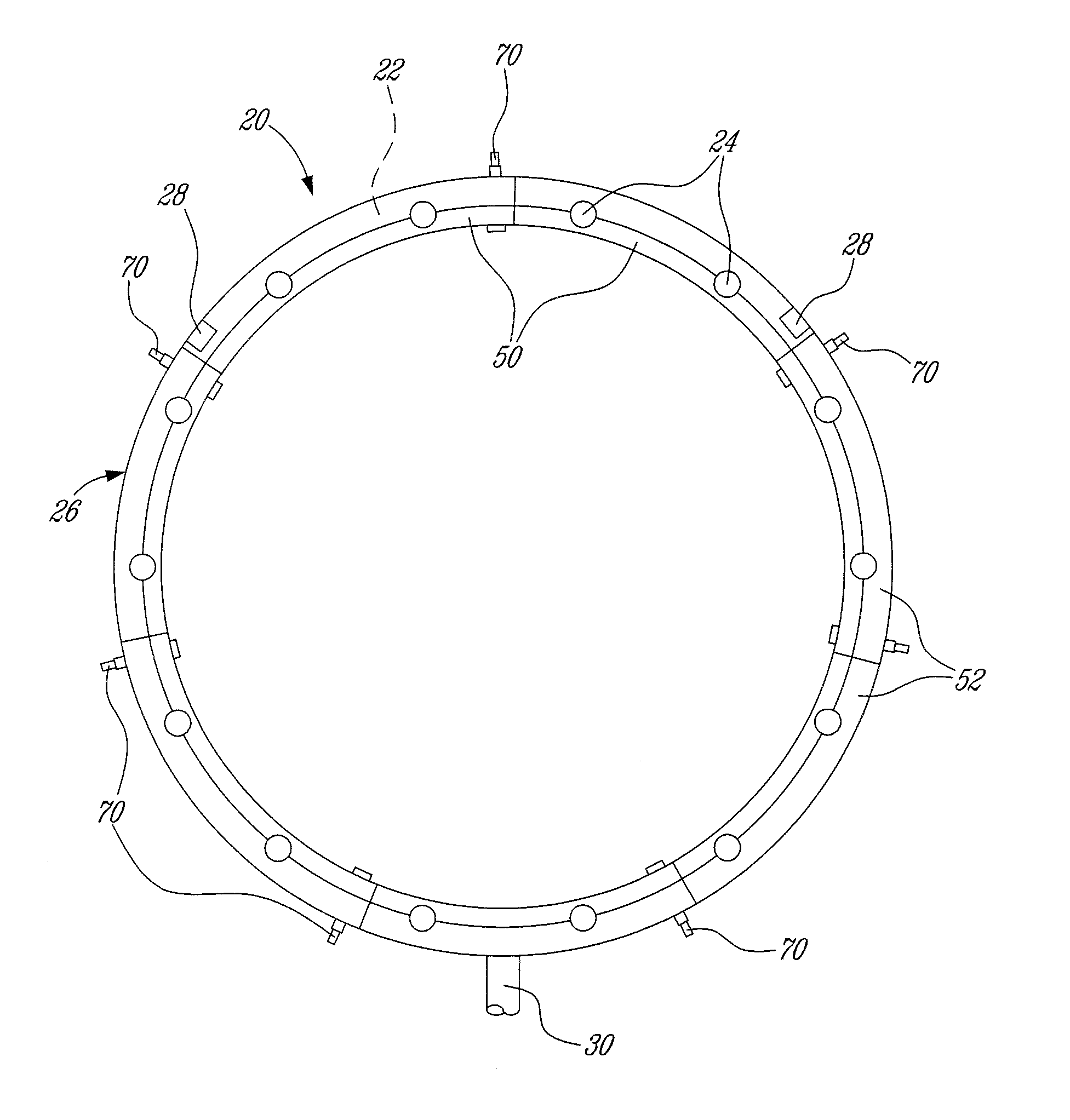 Heat shield for a fuel manifold