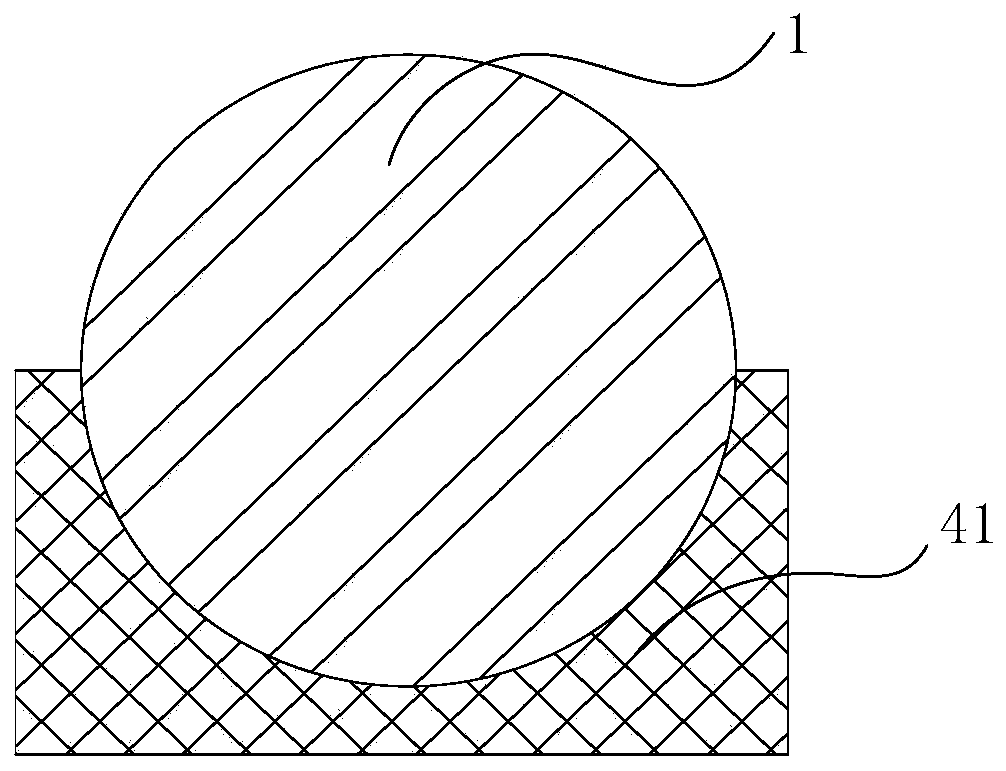 Pipe clamping device