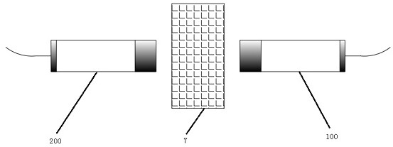 A differential displacement sensor detection device and detection method