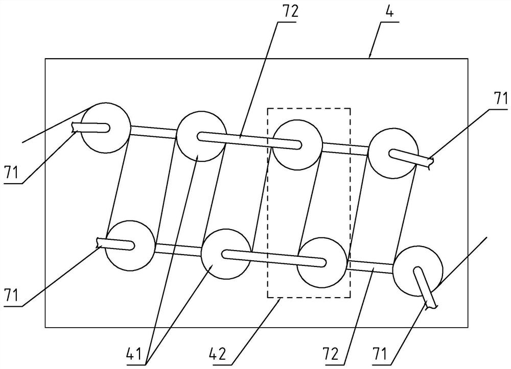 Traction device for wire drawing machine