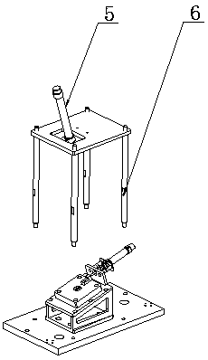 Threshing machine constant speed beating device