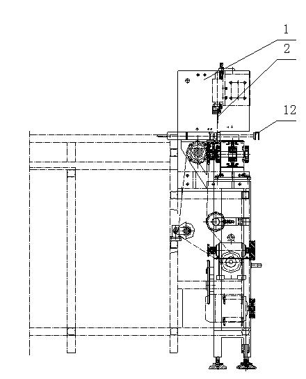 Interval distribution device of new noodle production line