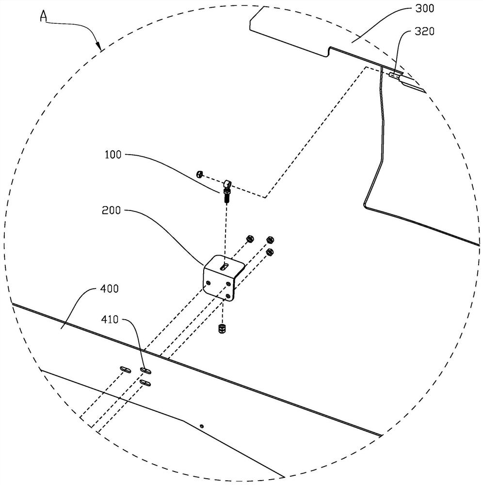 Hinge device, aerial work platform covering part device and installation method