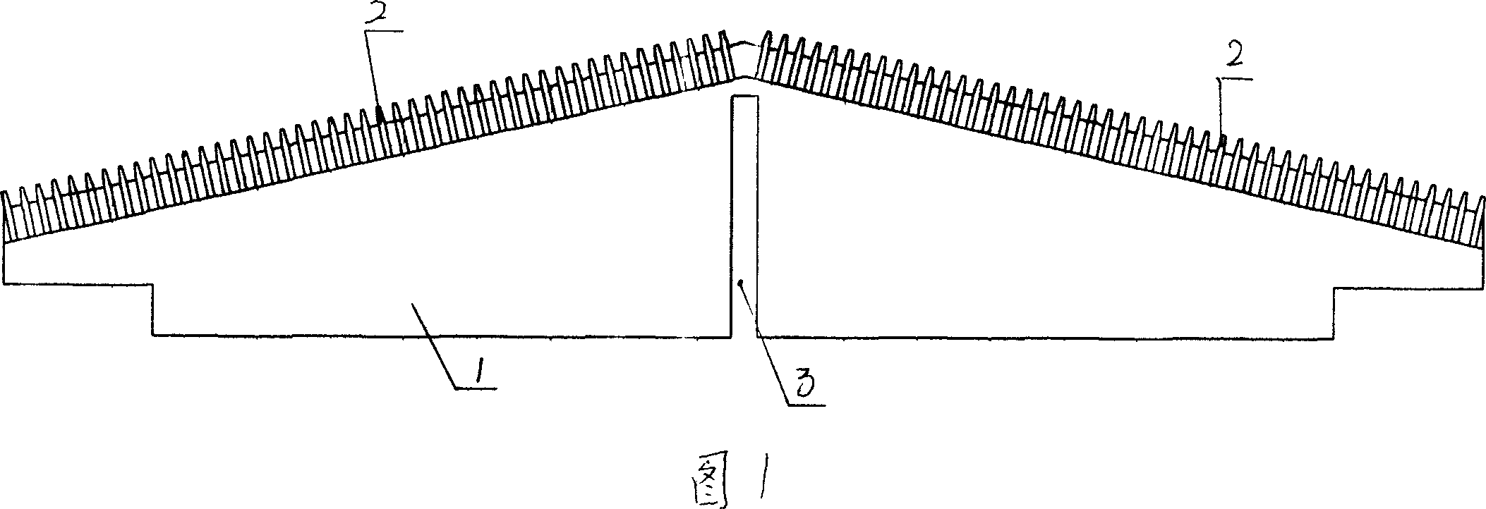 Lemon cutting blade with lower open