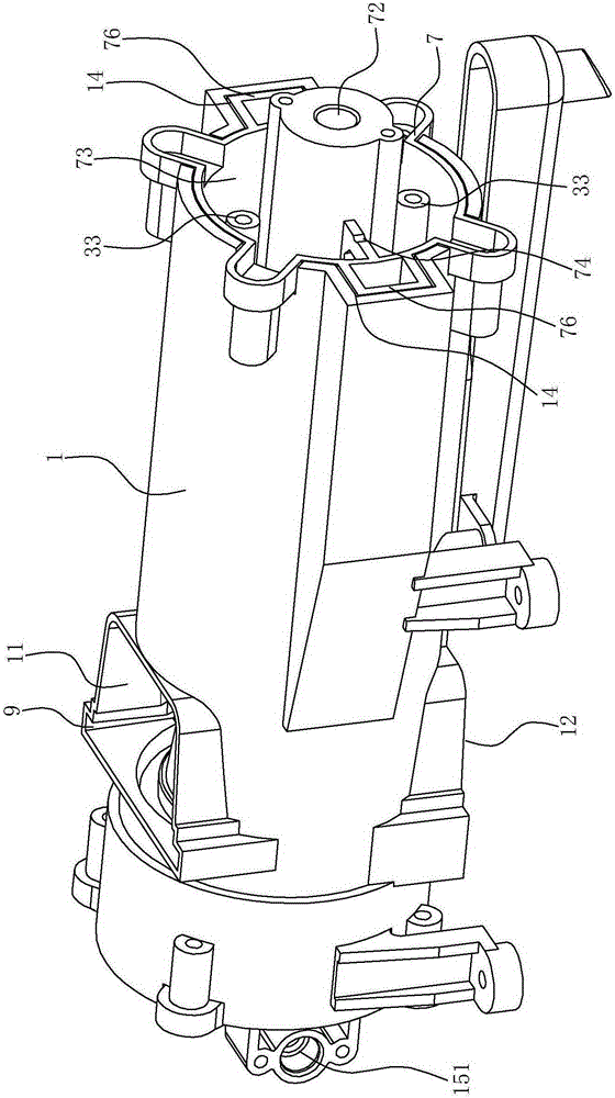 The driving structure of the connecting rod of the beverage extraction device