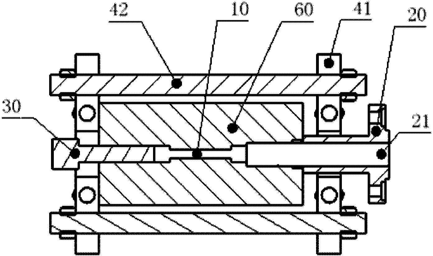 Device and method for performing cold test on intermediate resonant cavity of small-size sheet beam klystron