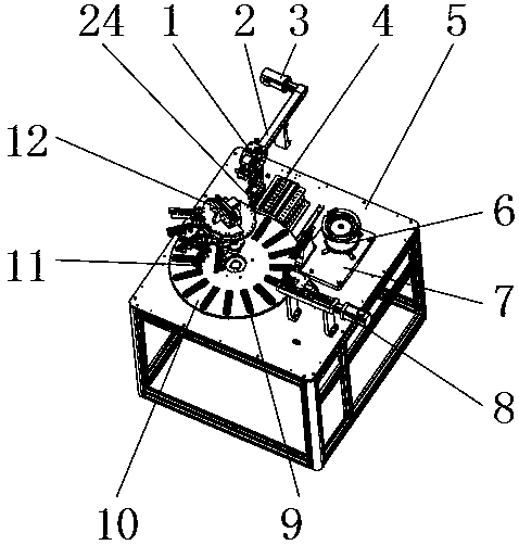 Crystal oscillator grabbing, testing and classifying device