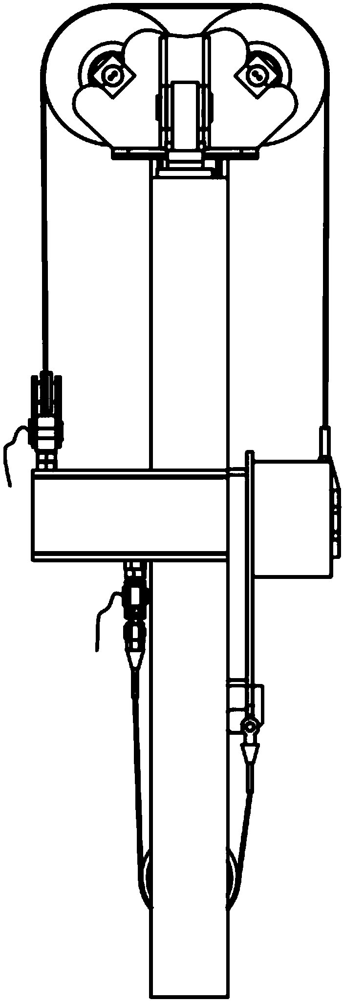 Self-balancing drilling and pulling mechanism with real-time monitoring function of bit pressure