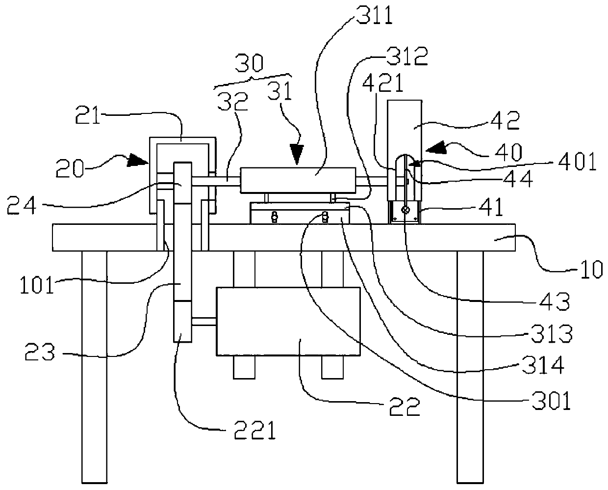 Fish head cutting device and fish head processing method