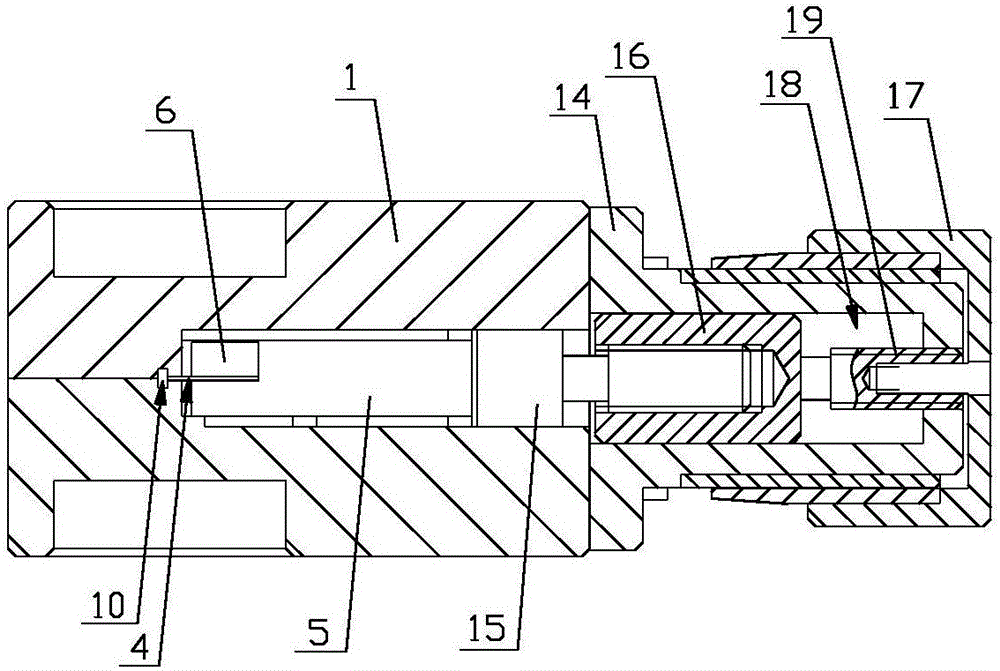 Continuous adjustable millimeter wave waveguide attenuator