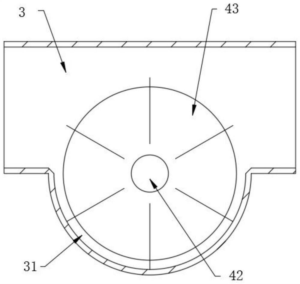 Working condition adaptive backflow self-blocking type uncontrolled self-priming pump