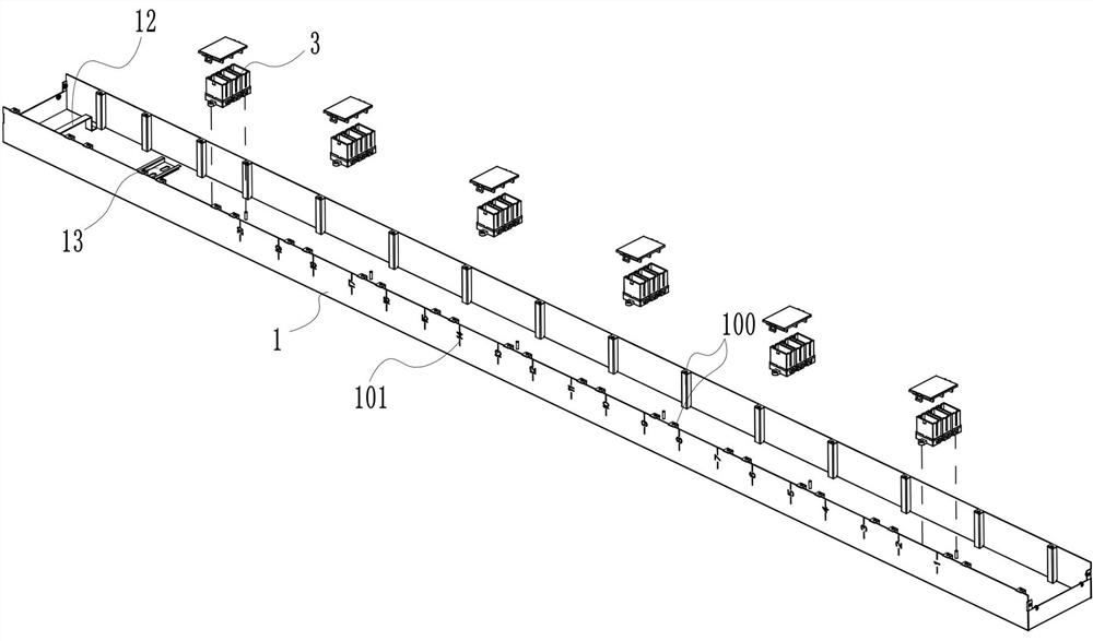 Extensible cabinet power distribution unit