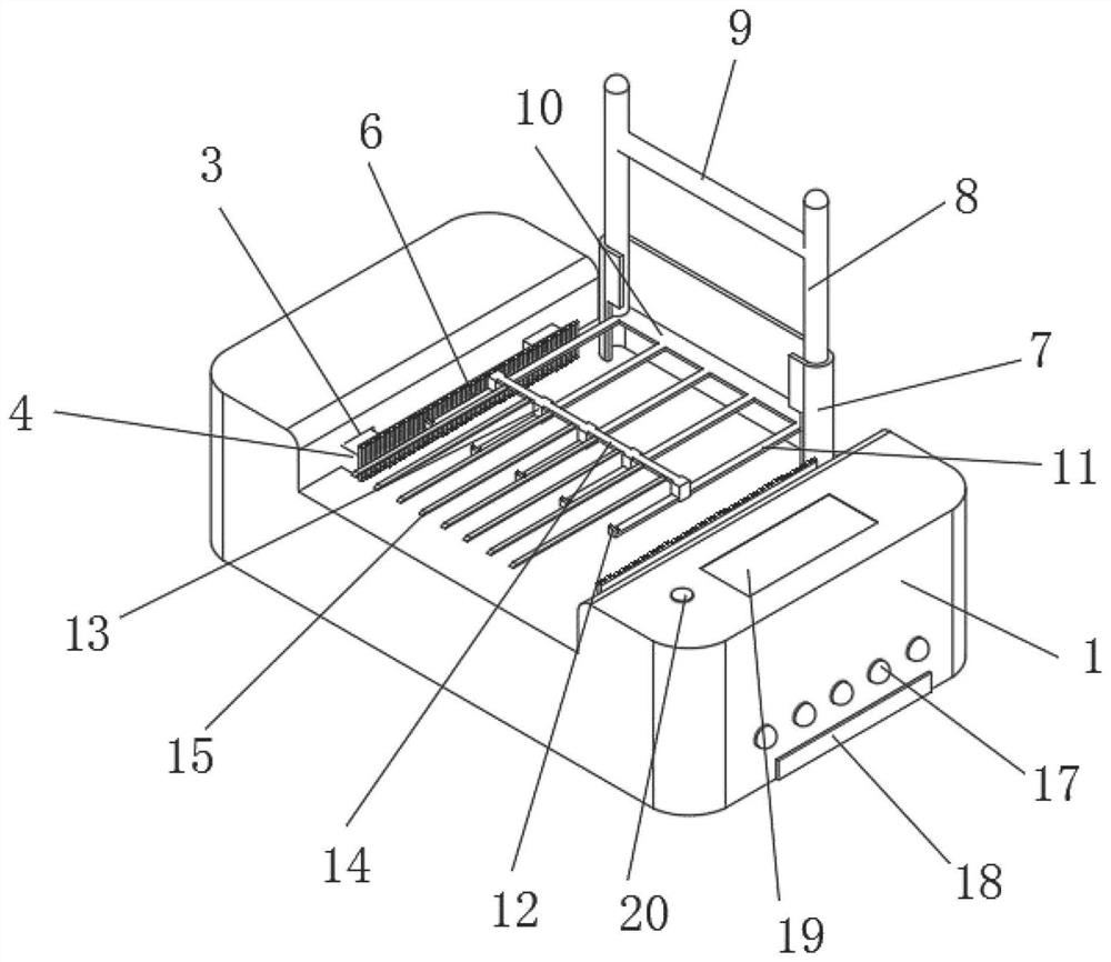 Cargo transfer transport vehicle based on tray placement