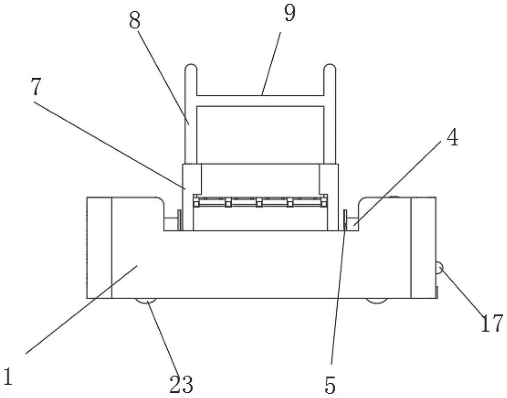 Cargo transfer transport vehicle based on tray placement