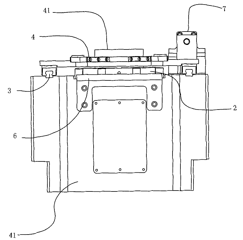 Workbench structure of a vertical inner broaching machine