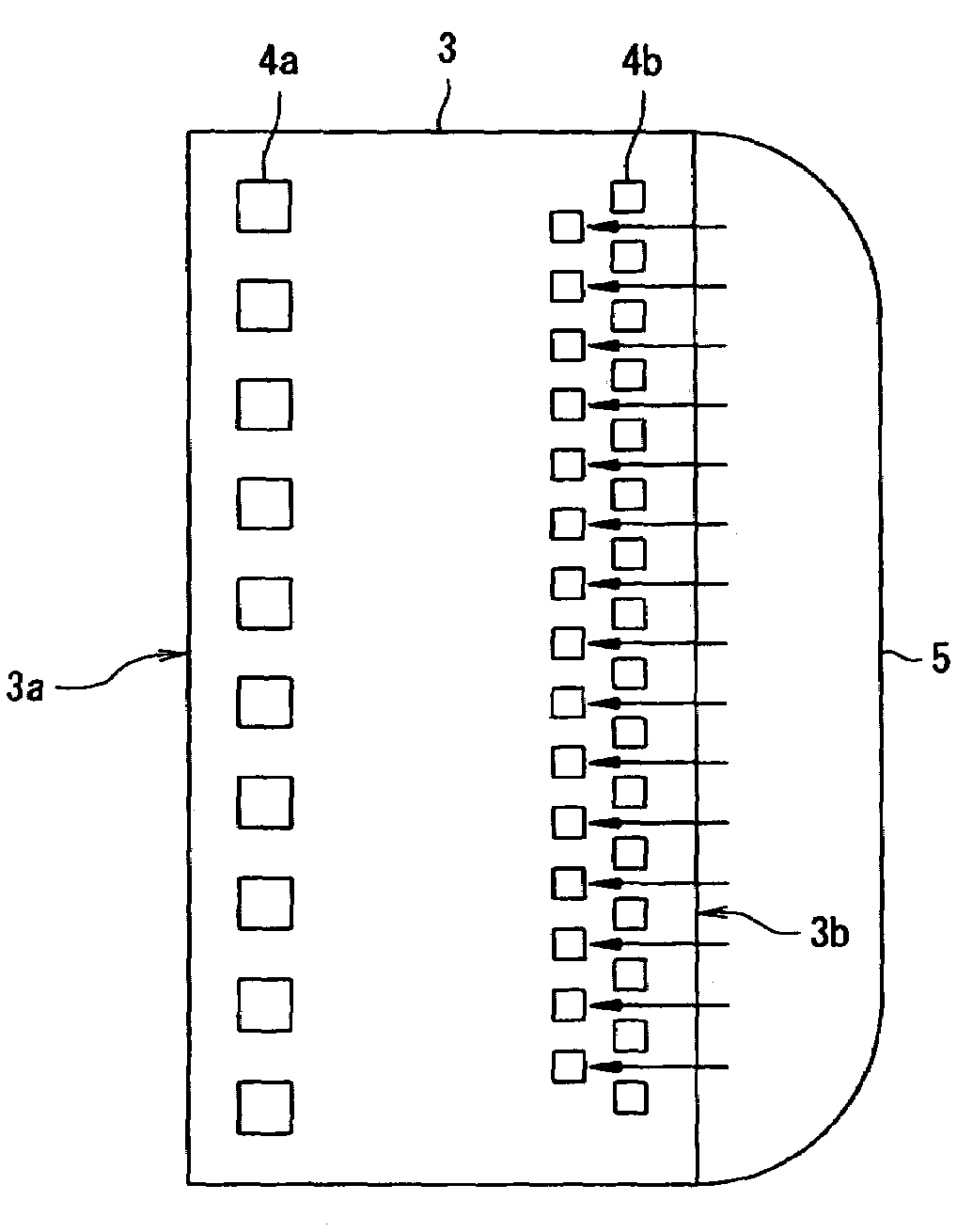 Manufacturing method of semiconductor device, including differently spaced bump electrode arrays