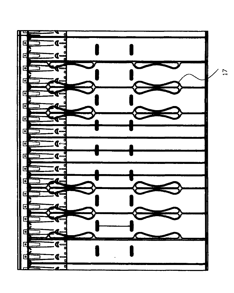 Air packaging device and production method for same