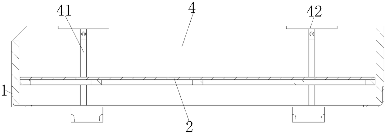 Turnover box and transfer device of turnover box