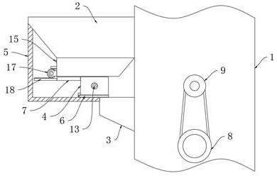 Bucket elevator with anti-blocking mechanism