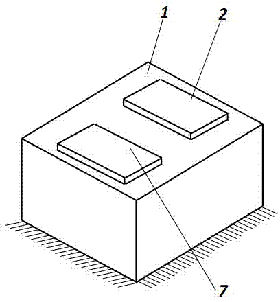 Piezoelectric driven capacitance detection micro-solid modal gyroscope