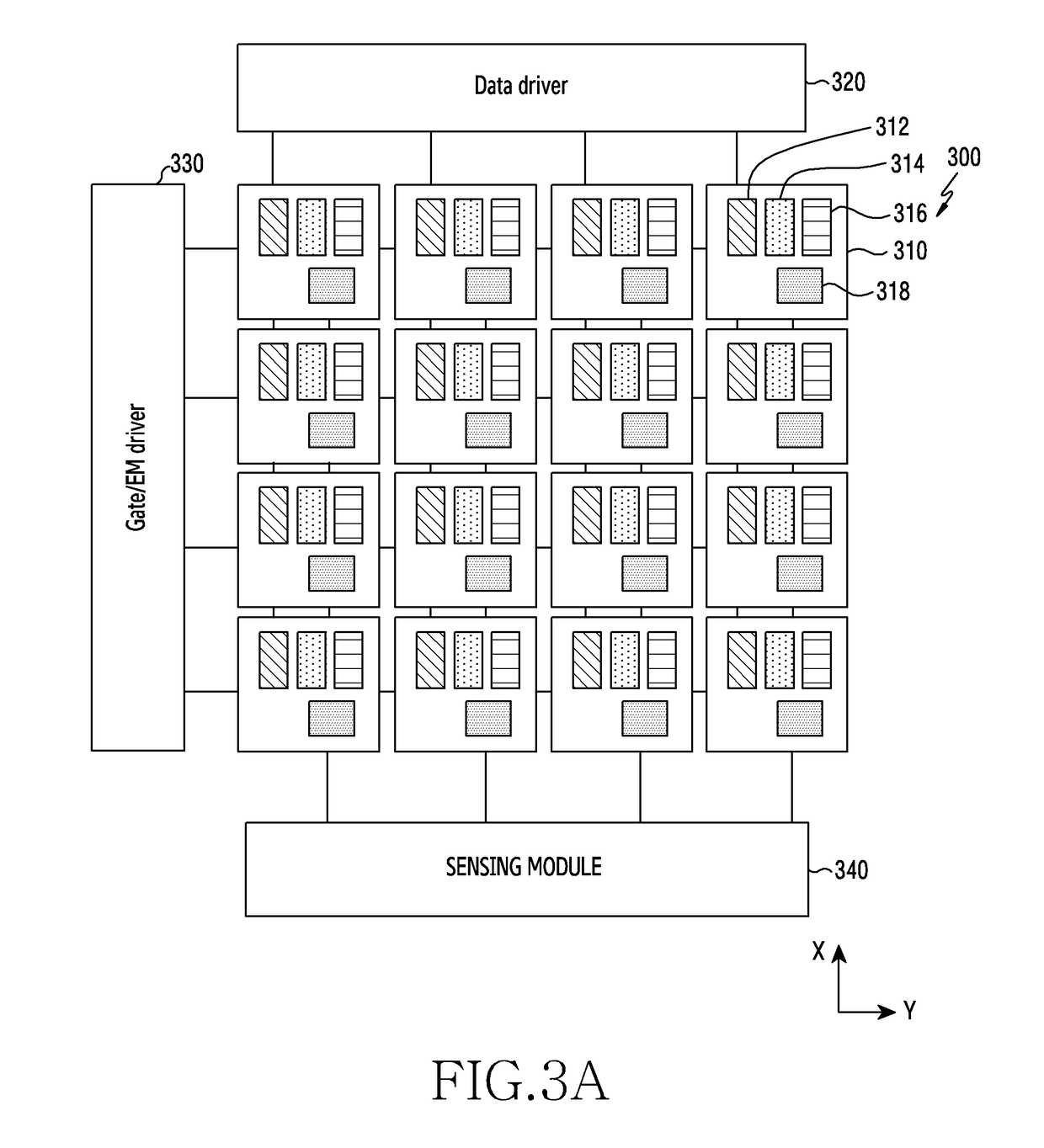 Method for obtaining biometric information using light source corresponding to biometric information and electronic device thereof