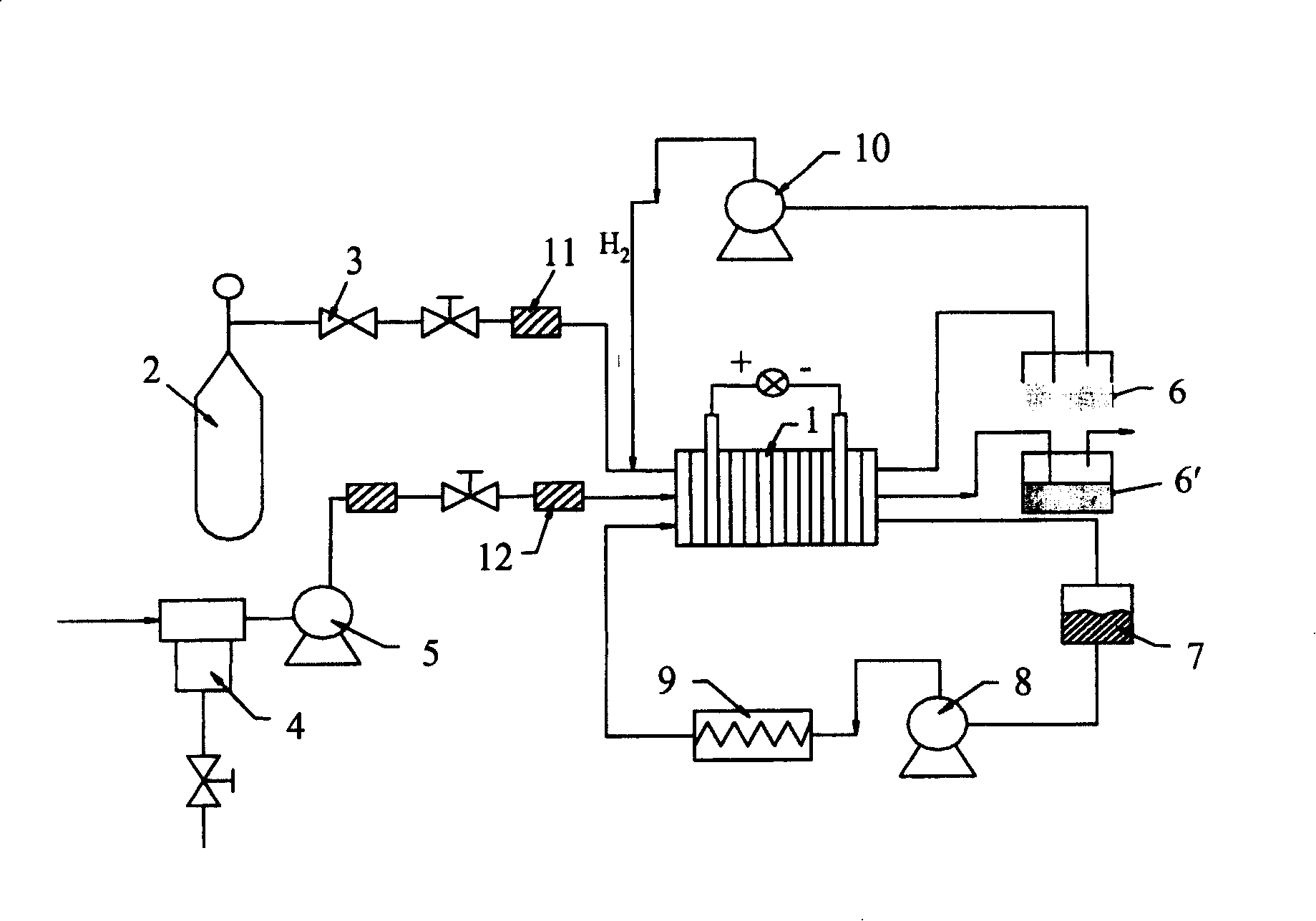 Fuel cell with function of preventing back-fire