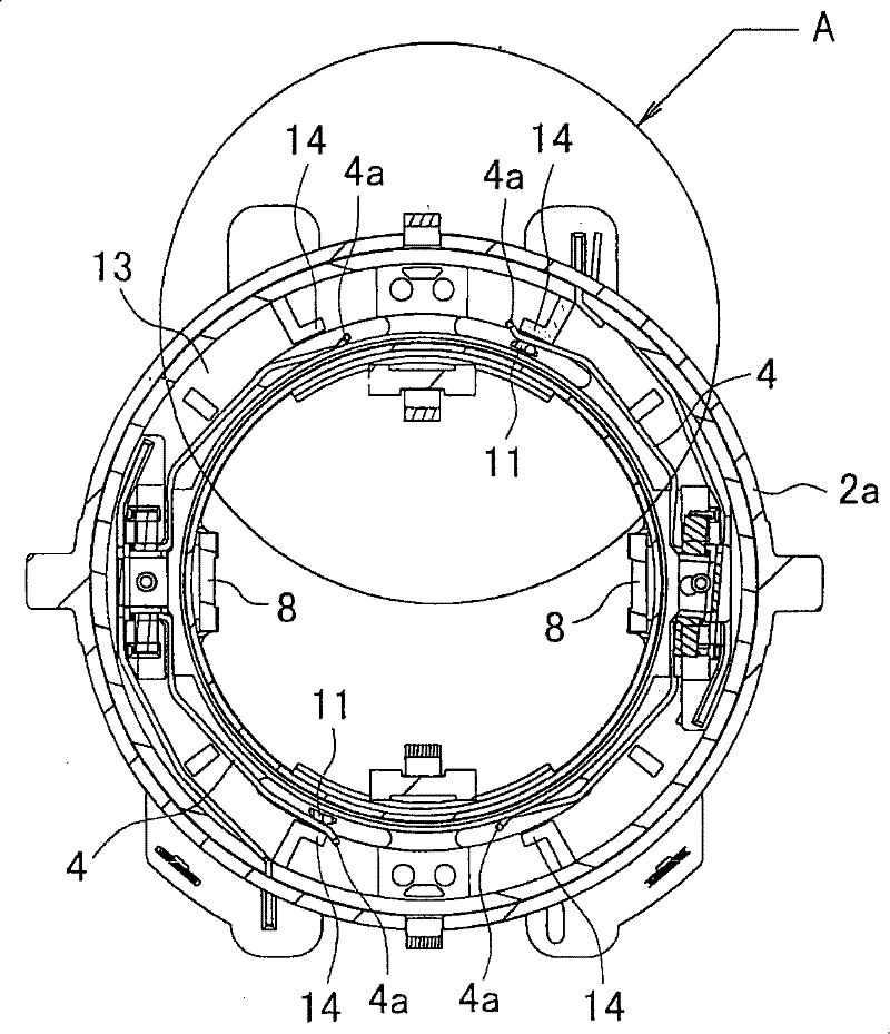 Clockwise and counterclockwise rotation switching device for power tool