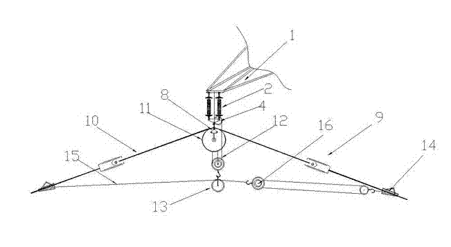 Combined structure of suspension insulator string and strain clamp and construction method thereof