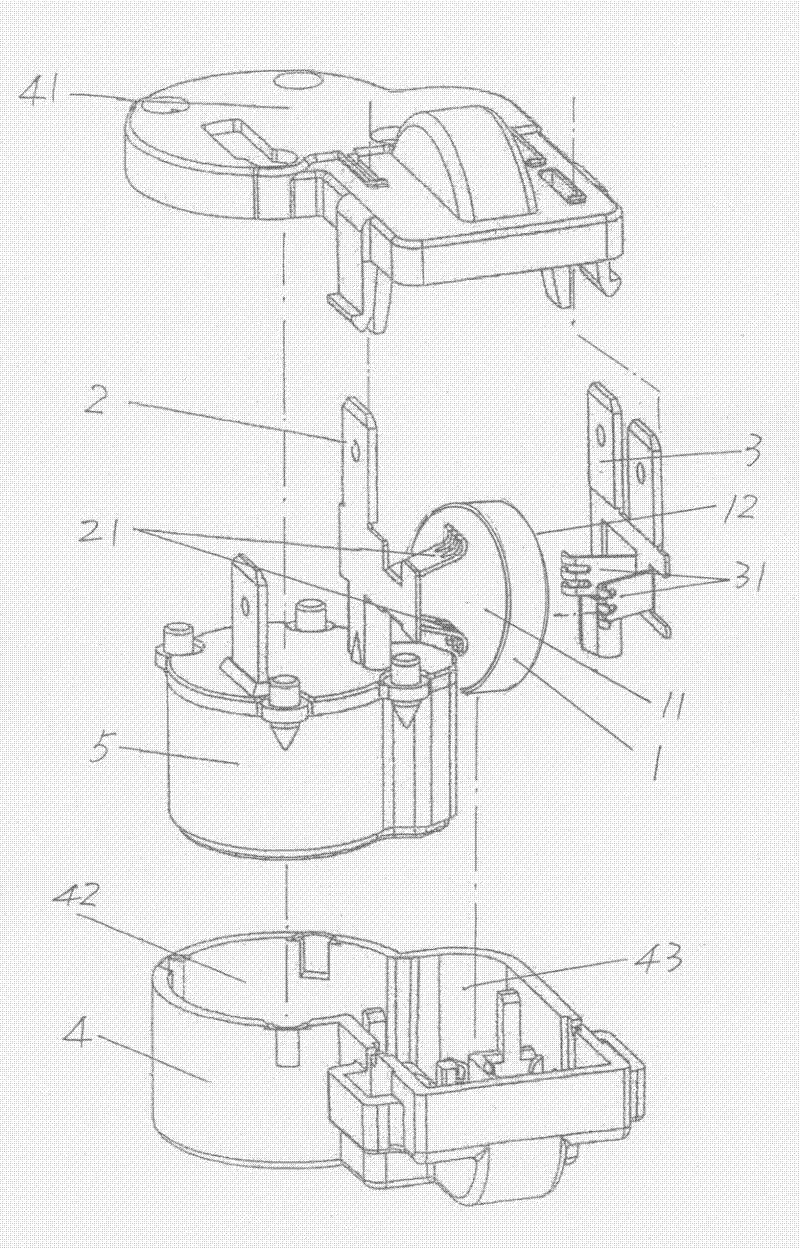 Electric appliance protector provided with positive temperature coefficient thermistor