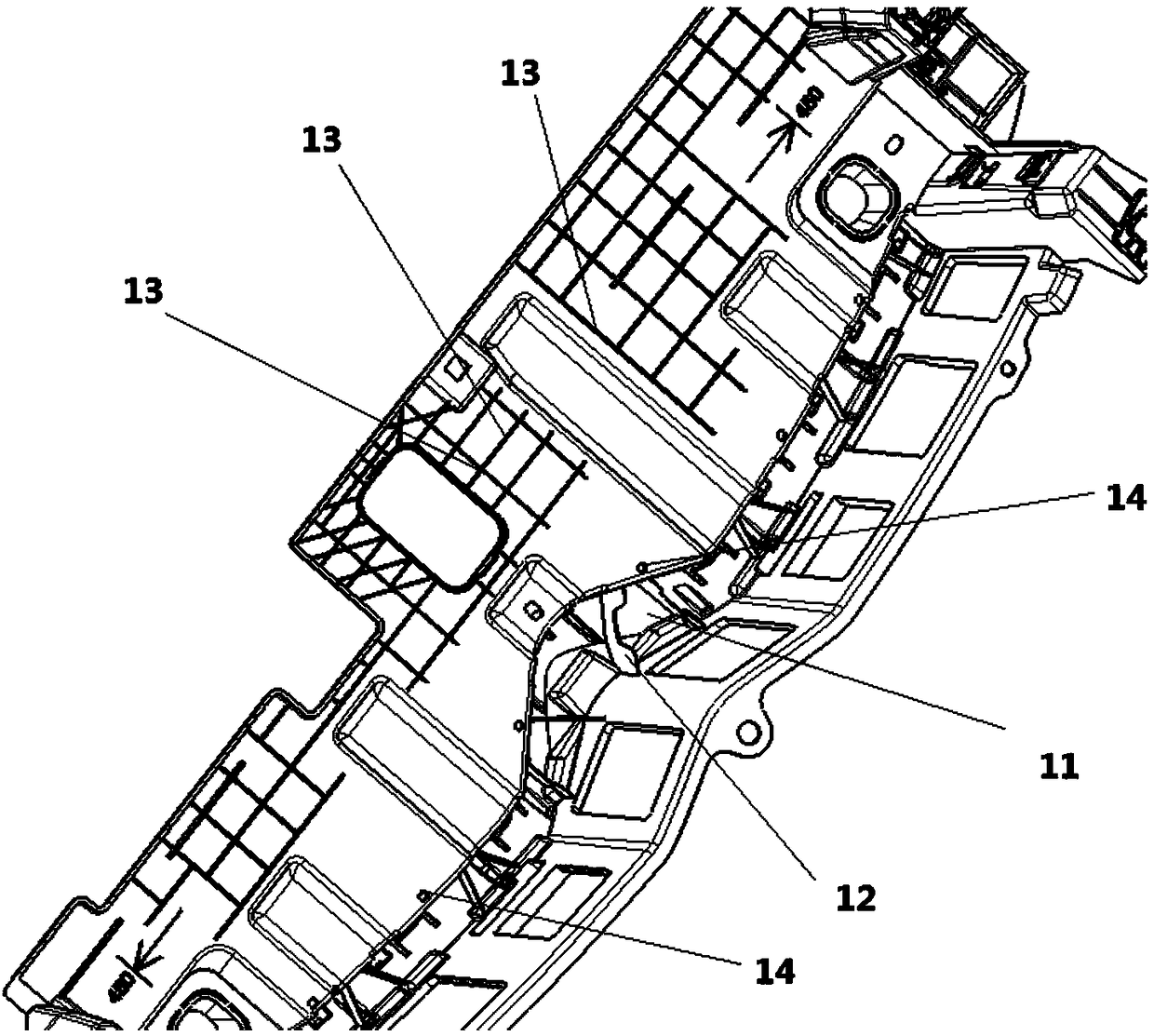 Three-section front end structure with function of flexible leg type collision