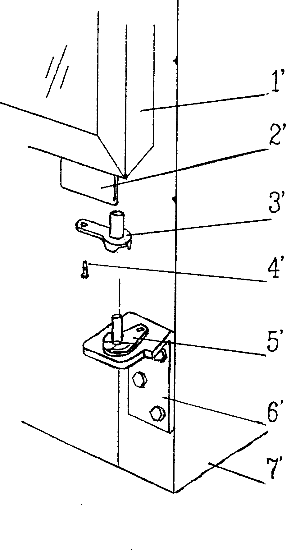 Automatic closing structure for reach-in refrigerator gate