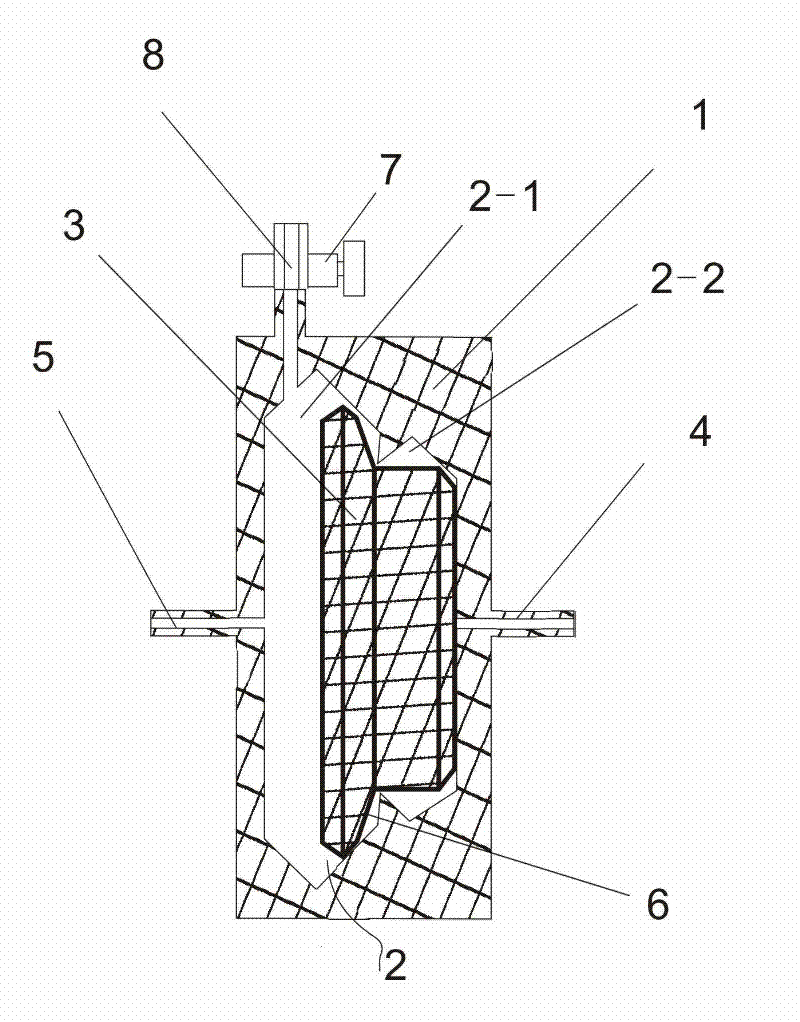 Cardiac auxiliary volume amplifier