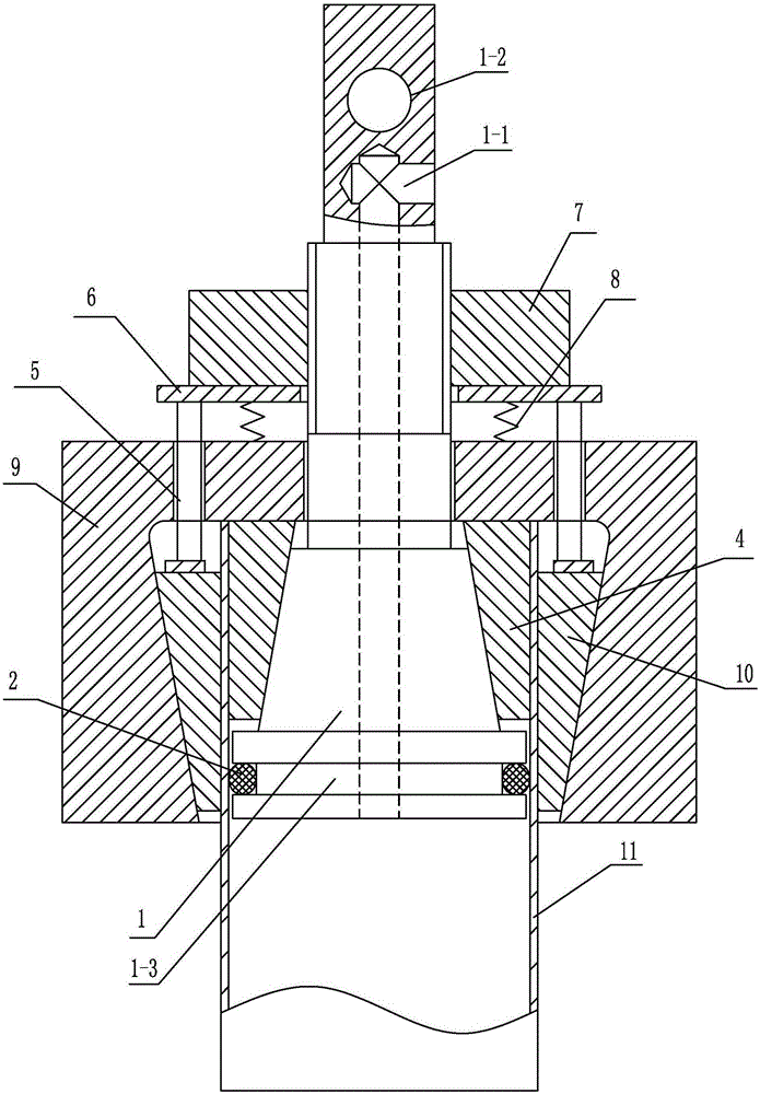 Clamping and sealing clamp for end of pipe