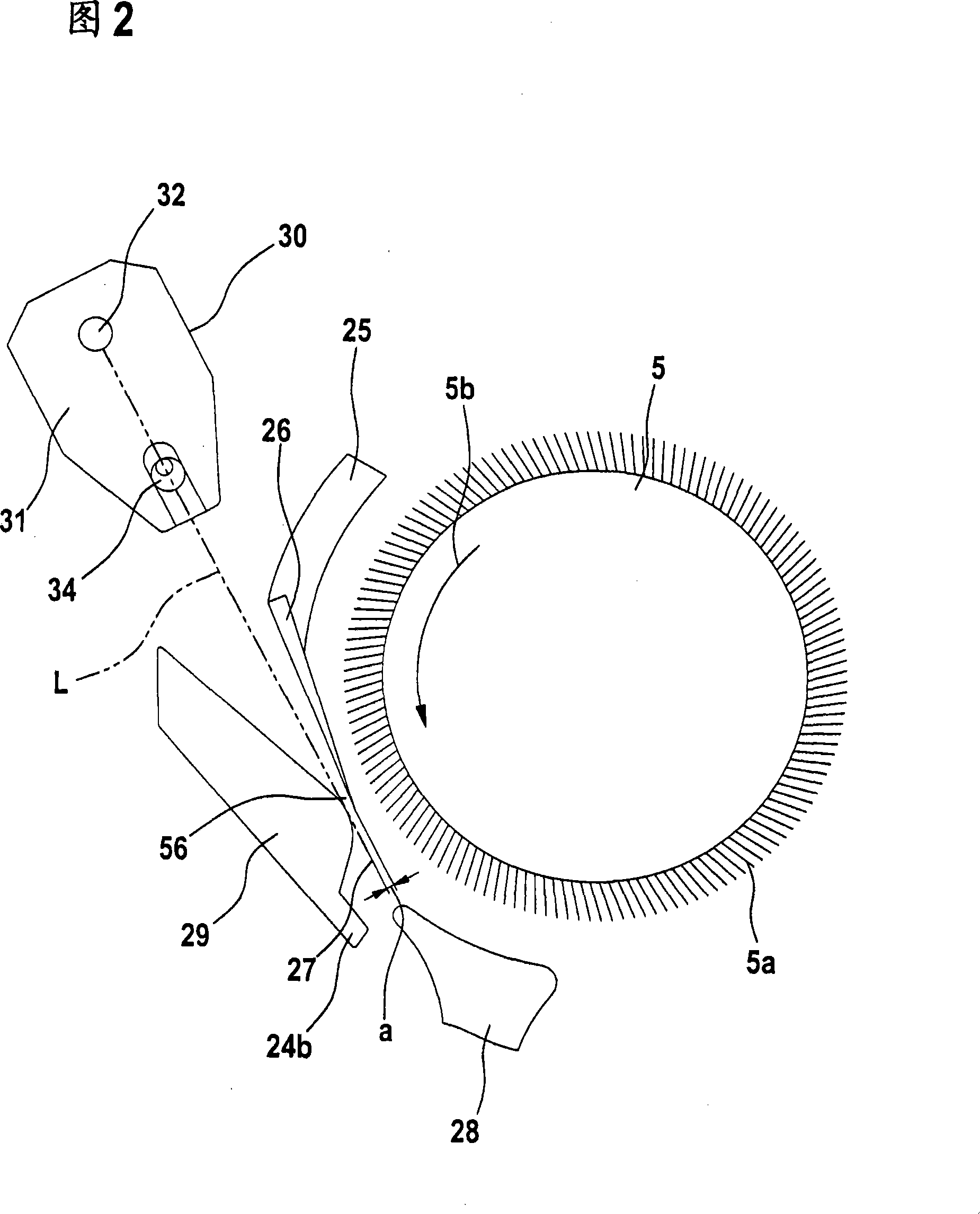 Apparatus in spinning preparation for separating foreign objects at conveying equipment for fibre material