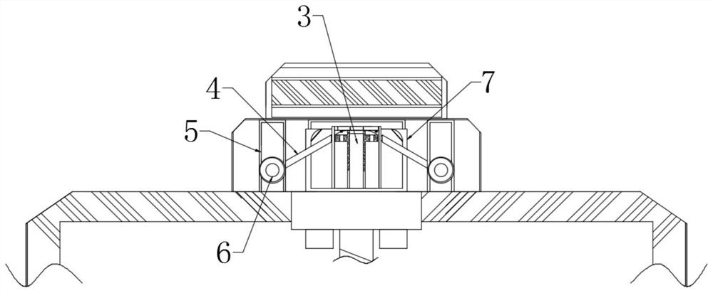 Pulping environment-friendly regeneration intelligent papermaking device facilitating waste paper recycling