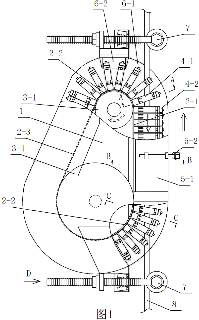 Lifting device capable of climbing along rope rod