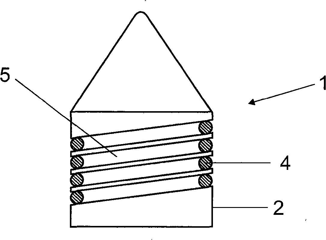 High pressure discharge lamp with discharge chamber