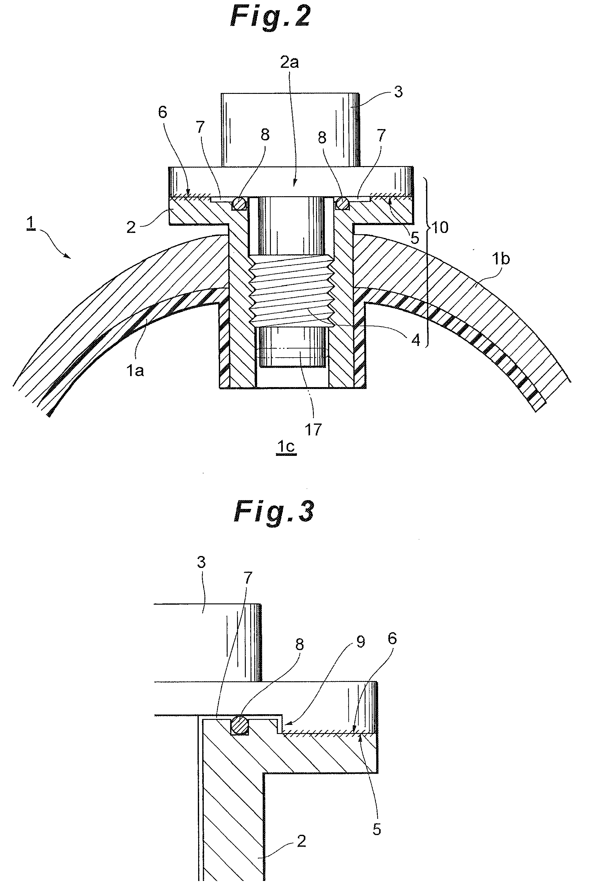 Joining structure of tank components