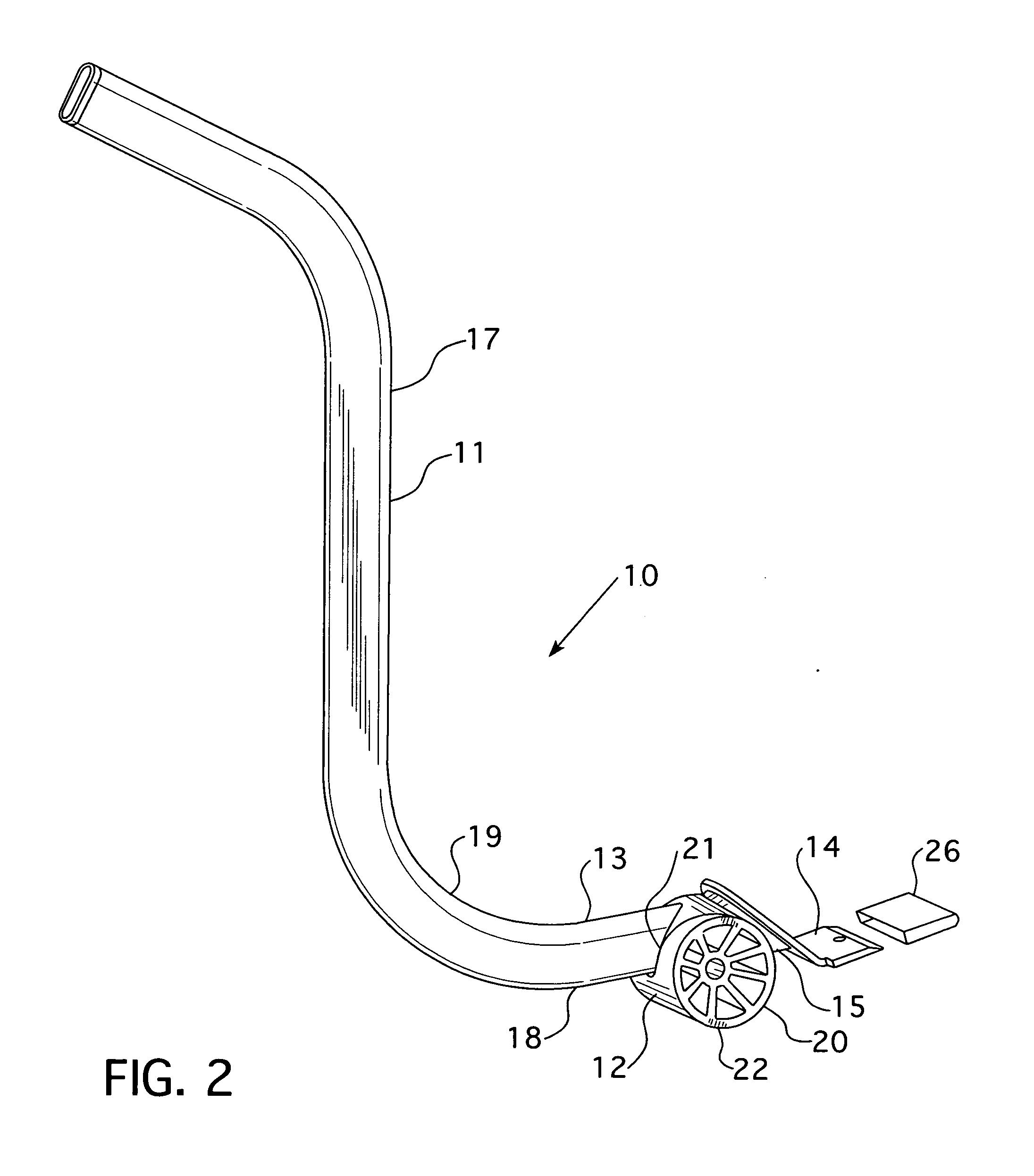 Pry bar with sliding fulcrum assembly