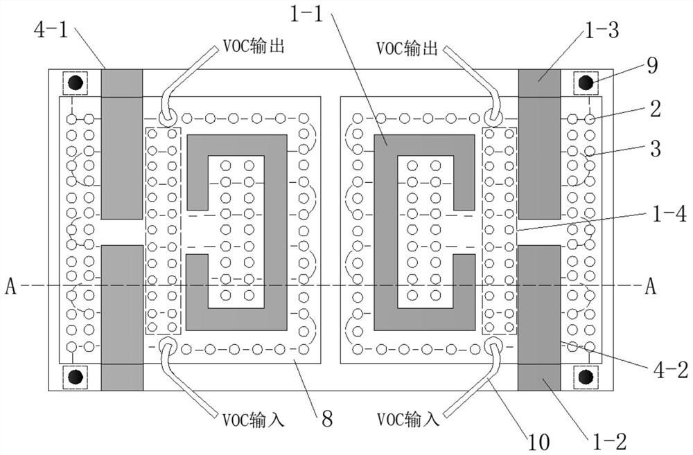 Microwave breath sensor for early diagnosis of lung cancer and preparation method thereof