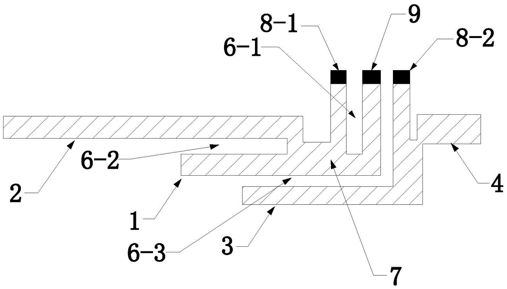 Multi-branch mobile terminal antenna and mobile terminal thereof