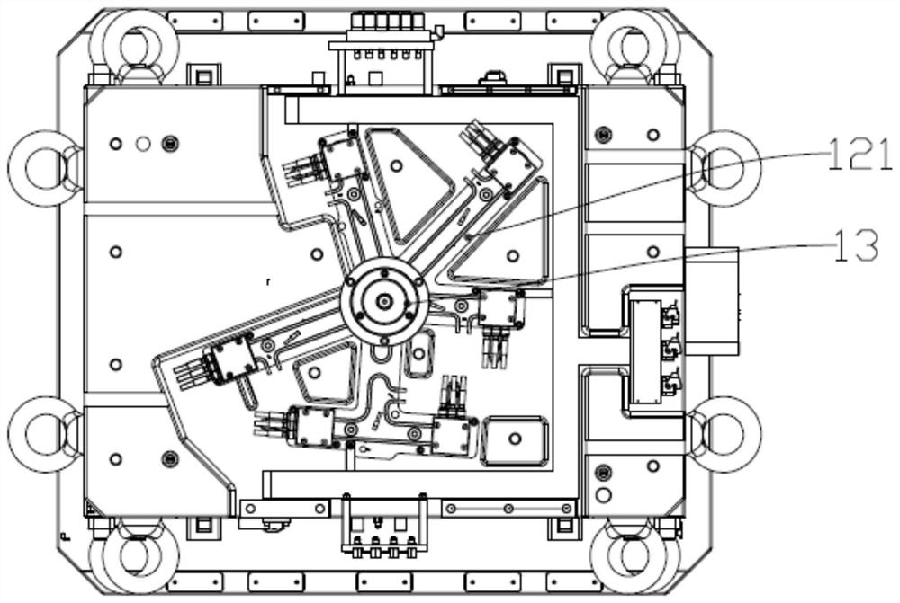 Injection mold for vehicle door interior trim panel