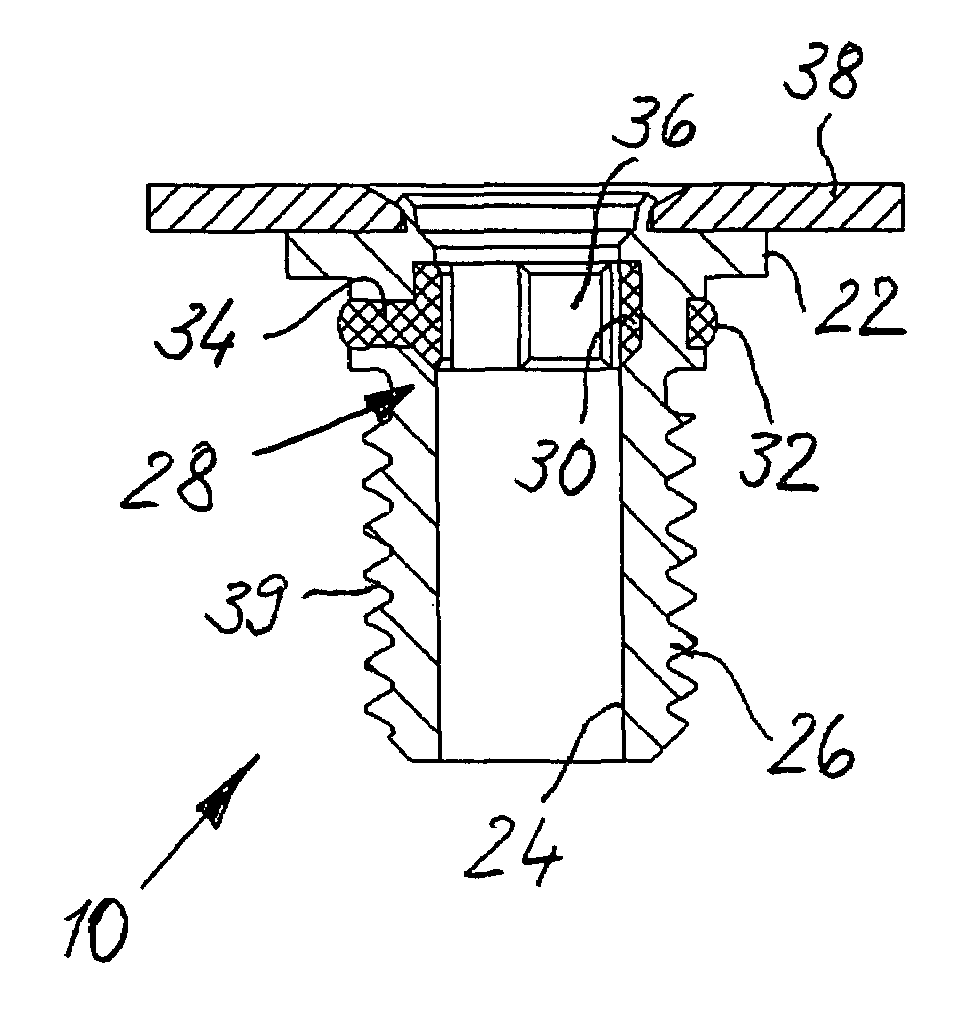 Assembly for automatically compensating variations in the spacing between two structural members